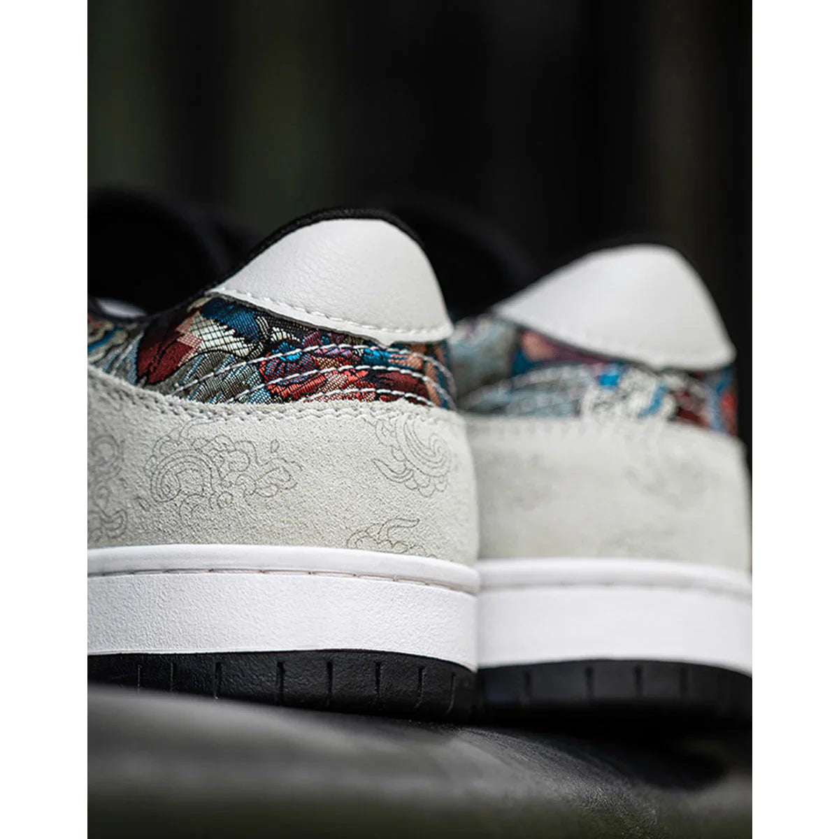 Liva Dunhuang Mythos sneakers