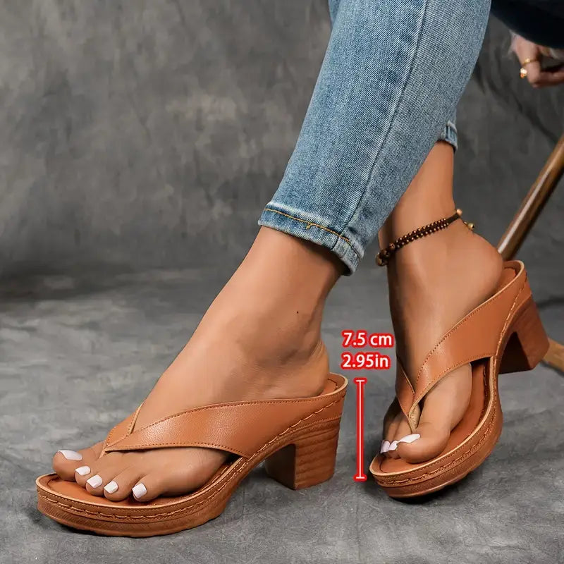 Lesia™ - Hælede Sandaler